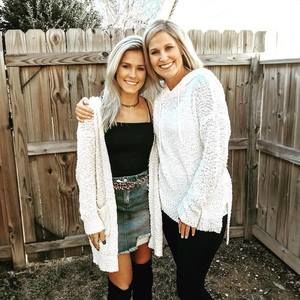 Meet your Posher, Caroline